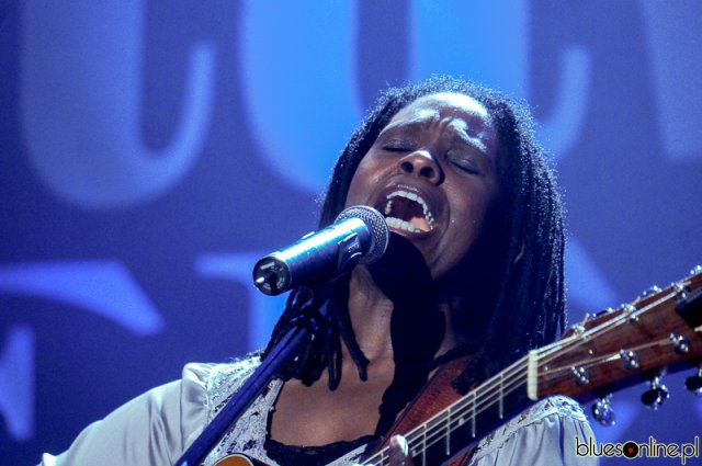 Ruthie Foster